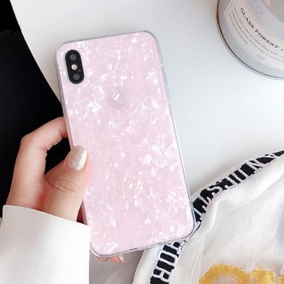 Accessories - [❤️SALE] iPhone 7/8/SE 2020 Shell Pink case
